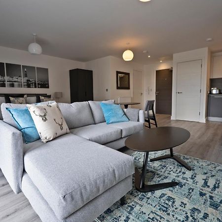 Seven Living Ashford - Modern And Spacious Apartments Eksteriør bilde