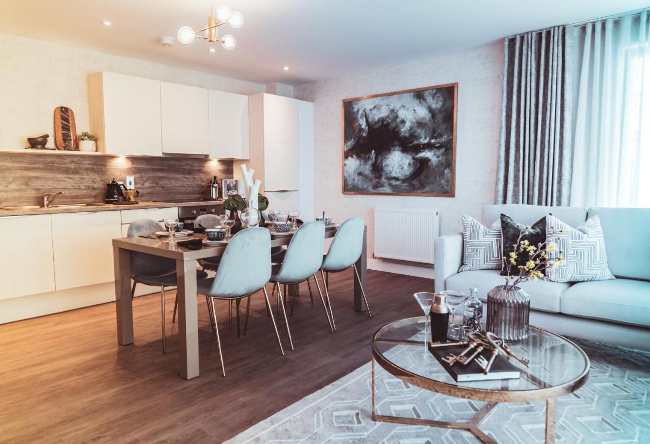 Seven Living Ashford - Modern And Spacious Apartments Eksteriør bilde