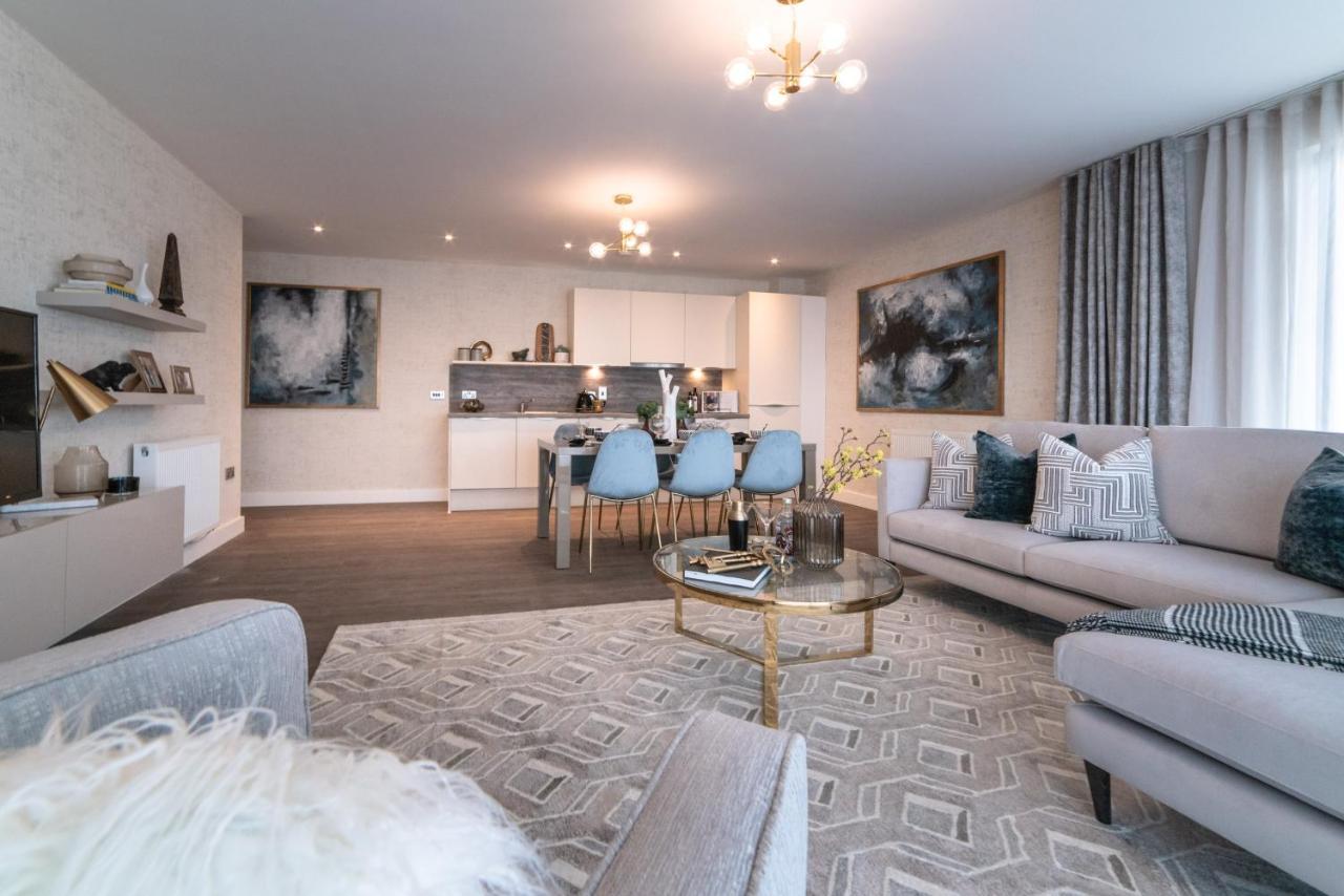 Seven Living Ashford - Modern And Spacious Apartments Eksteriør bilde