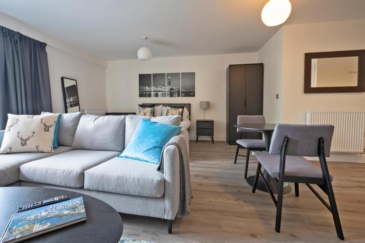 Seven Living Ashford - Modern And Spacious Apartments Eksteriør bilde